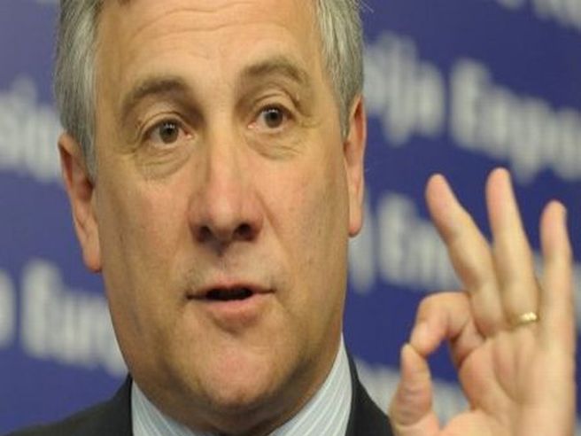 Tajani: testo definitivo di Basilea 3 evita stretta creditizia per Pmi