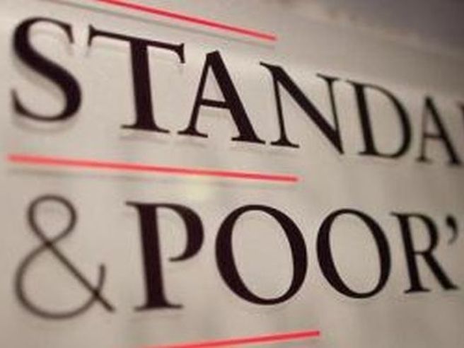 UniCredit: S&P’s taglia giudizio a “BBB-“, outlook stabile -Flash-