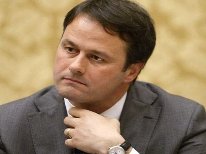 TIM: lascia il coo Pietro Scott Jovane