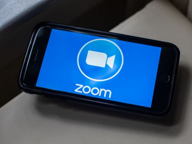 Zoom torna a ruggire a Wall Street, paura nuovi lockdown spinge anche Netflix
