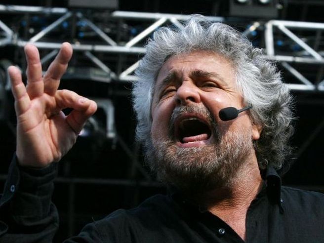 Mps: Grillo, Profumo inadatto in quanto indagato. Buco nei conti da 14 mld