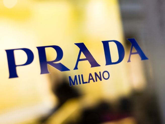 Prada: +25 e +72 per cento per ricavi e utili nel 2011