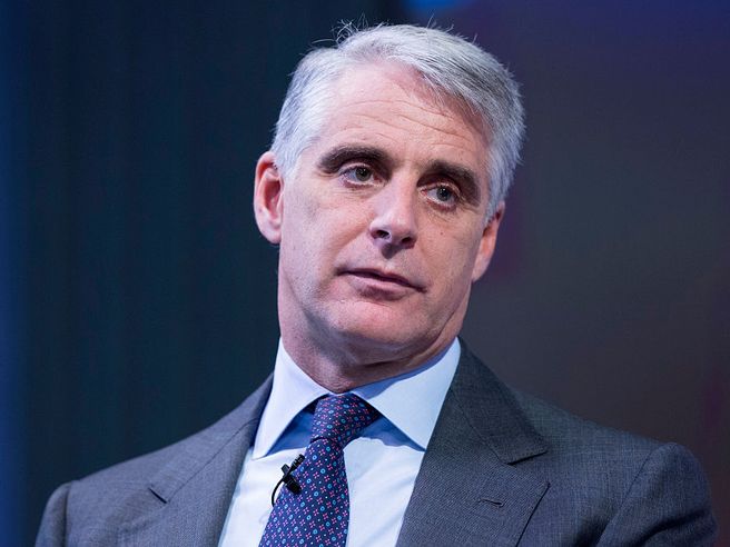 UniCredit, Orcel ai dipendenti: due diligence su Mps continua, vi esorto a volare più in alto dei pettegolezzi