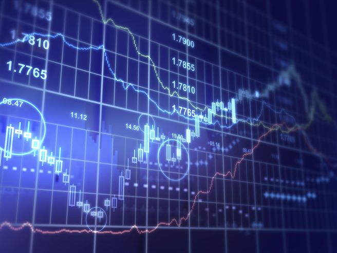 Borse in altalena dopo il summit Ue. Il mercato guarda già alla Bce e a un possibile taglio costo del denaro