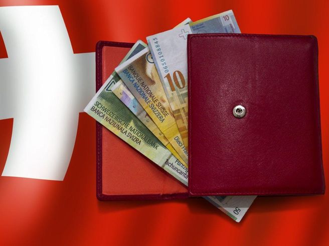 Svizzera: SNB lascia floor eur/chf invariato a 1,20