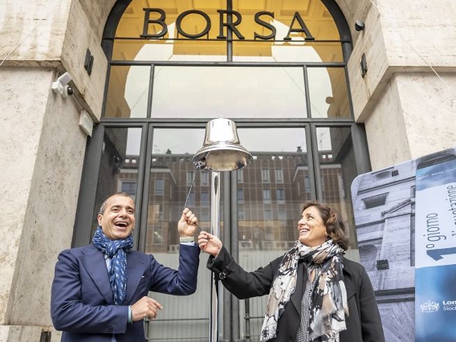 Debutto col botto a Piazza Affari per Convergenze (società di colonnine ricarica EVO per auto elettriche)