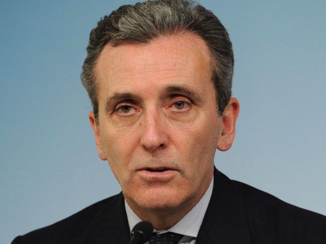 Grilli: alla Grecia servirà più tempo, ma si salverà