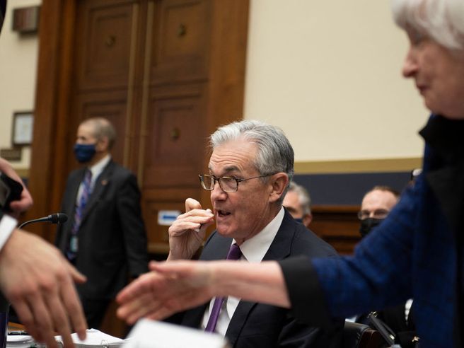 Fed, Powell: ‘fine acquisti asset a marzo, più rialzi tassi se servirà per combattere inflazione’