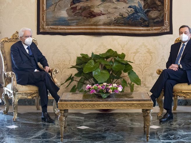 Crisi governo: con Draghi premier sviluppo positivo per BTP nel breve, ma cautela resta giustificata