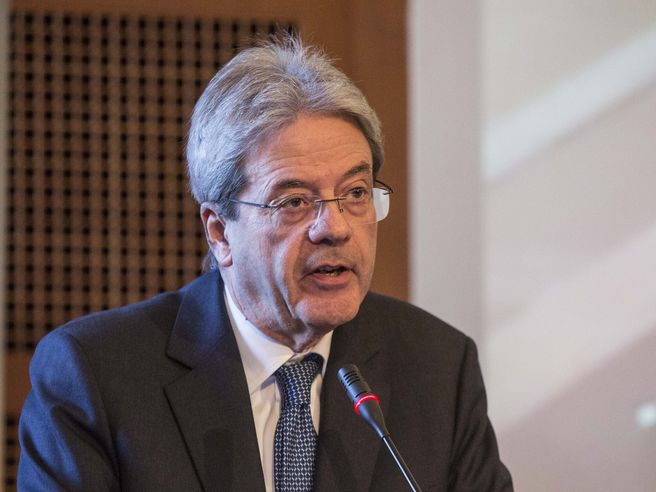 Borse europee in rialzo, aspettando confronto leader Ue