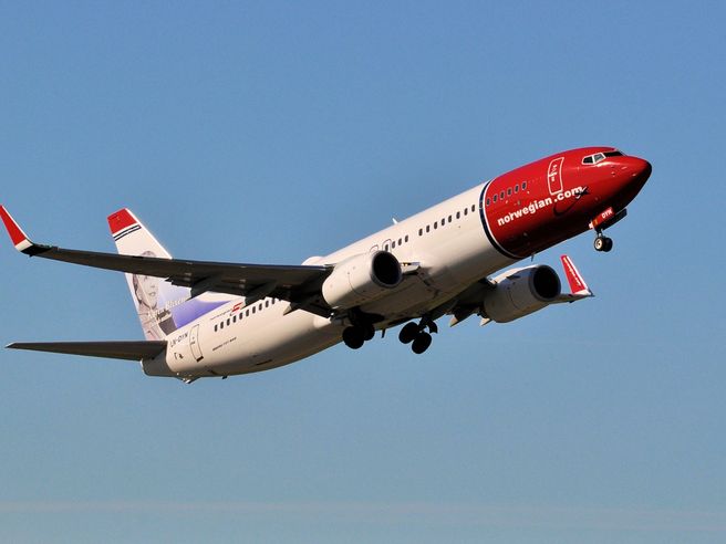 Norwegian Air, forte calo in borsa (-17,3%) dopo il taglio delle previsioni di utile