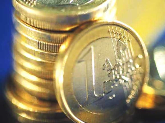 Crisi: ricchezza famiglie nel I sem. sarebbe calata nuovamente dello 0,5% (Banca d’Italia)
