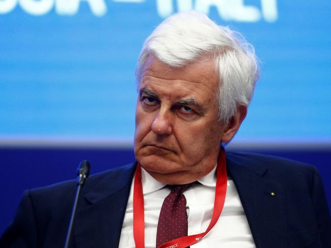Leonardo, Profumo su Oto Melara: ‘non possiamo fare scelta solo su base nazionalità offerente’