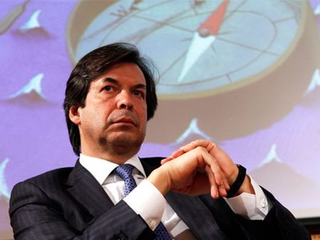 Italia: Messina (Intesa Sanpaolo), da Legge Stabilità spinta a ripresa fiducia e consumi