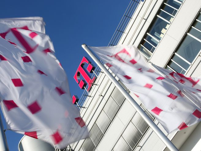 Deutsche Telekom: Moody’s rivede outlook a negativo dopo fusione T-Mobile e Sprint