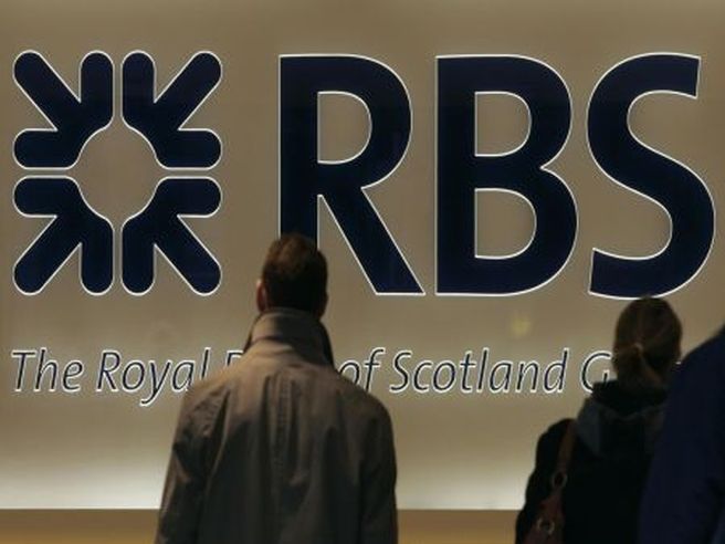 RBS: trovato accordo da 800 milioni di sterline con azionisti