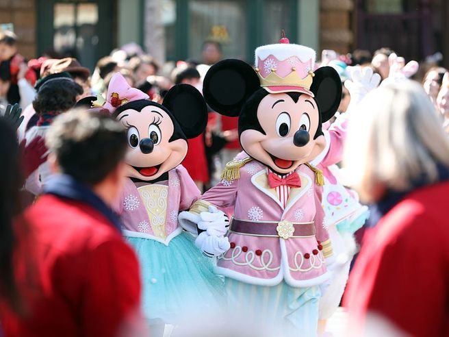 Disney investe un miliardo in OpenAI: cosa c’è dietro il maxi accordo per Sora