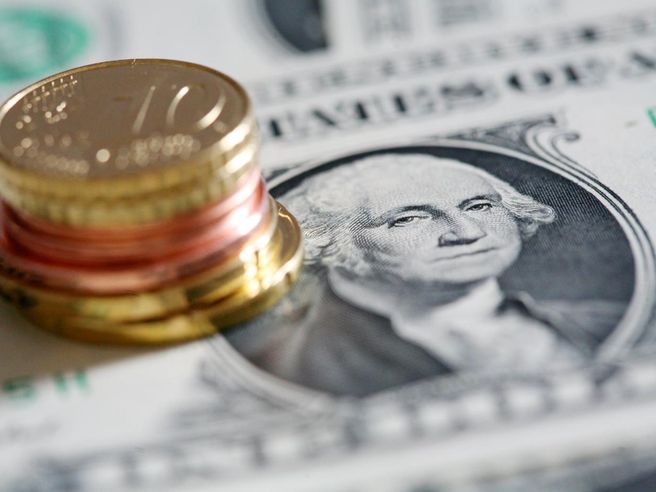 Stati Uniti: bilancia commerciale sostanzialmente stabile, ad aprile il deficit è di 72,12 mld dollari