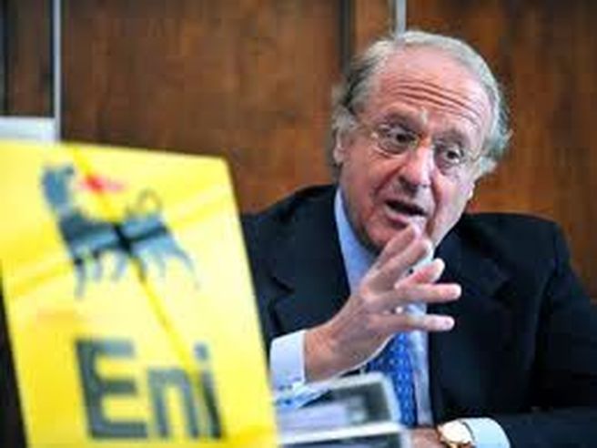 Eni: Scaroni non molto preoccupato per le attività in Egitto