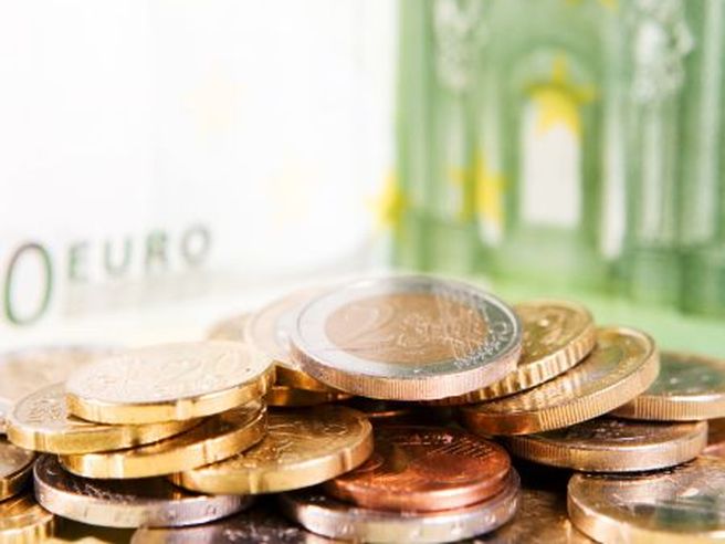 Euro/dollaro torna sopra 1,17$ in attesa dell’inflazione eurozona, scenario politico italiano sotto i fari