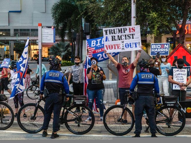 Dibattito presidenziale Usa, Trump e Biden si scontrano su salario minimo