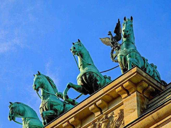 Germania: produzione industriale ancora in calo, -0,6% a luglio. Deluse le attese