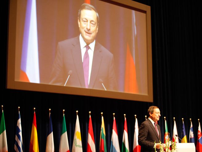Draghi: il tasso di cambio dell’euro non è un obbiettivo politico