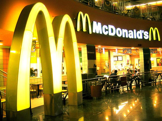 McDonald’s: titolo tocca nuovo massimo storico