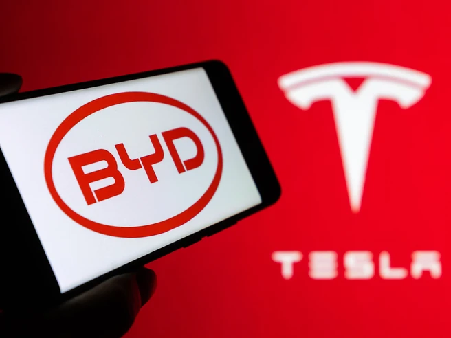 Auto, Europa in stallo. E Tesla paga ancora il flop elettrico