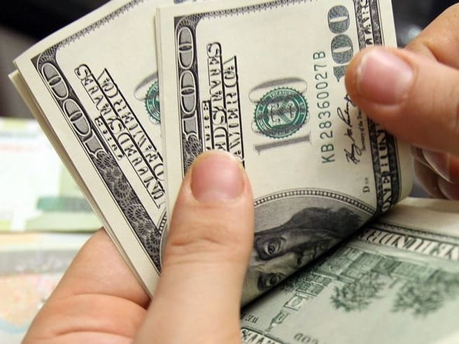Stati Uniti: salari in rialzo dello 0,3% a maggio, sopra le attese