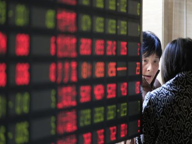 Borsa asiatiche: chiusura positiva per Shanghai e Hong Kong