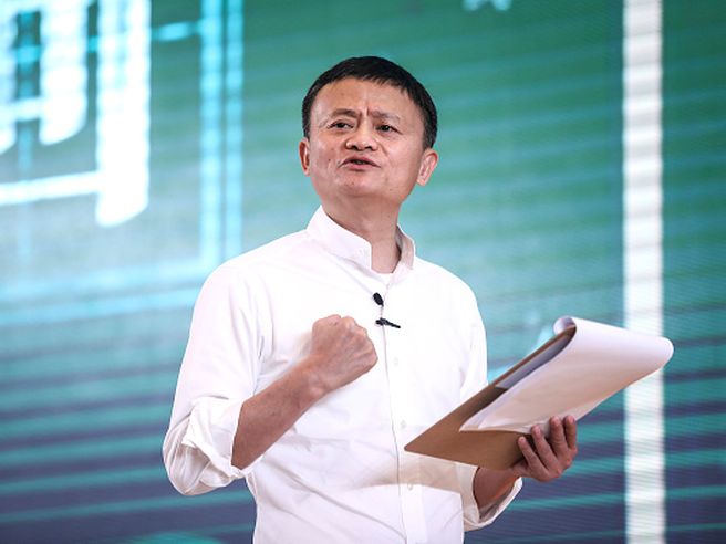 Jack Ma ‘riappare’ dopo scomparsa di oltre due mesi, Alibaba +5% alla borsa di Hong Kong