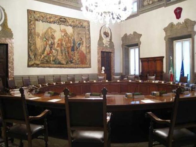 Governo: convocato alle 13 il Consiglio dei Ministri