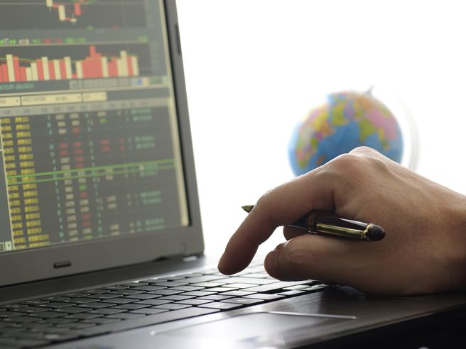 Azionario globale: MSCI All-Country World al nuovo record, borsa Londra a massimo in un mese
