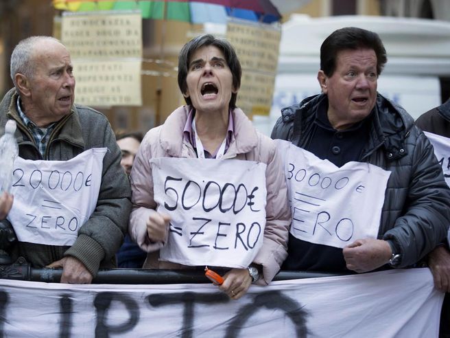 Salva-banche: Altroconsumo, governo rimborsi in toto i risparmiatori con emendamento a Legge Stabilità