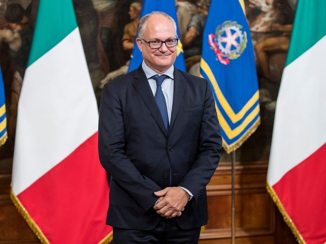 Gualtieri: “Prevediamo un rimbalzo nel primo trimestre 2020”