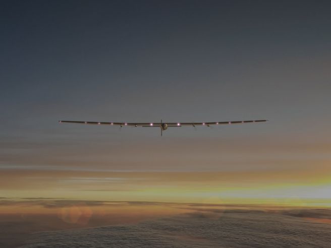 Leonardo investe nel primo drone a energia solare al mondo