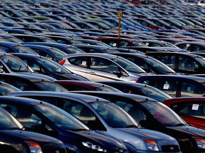 Auto: Francia, immatricolazioni in calo dell’11% ad agosto