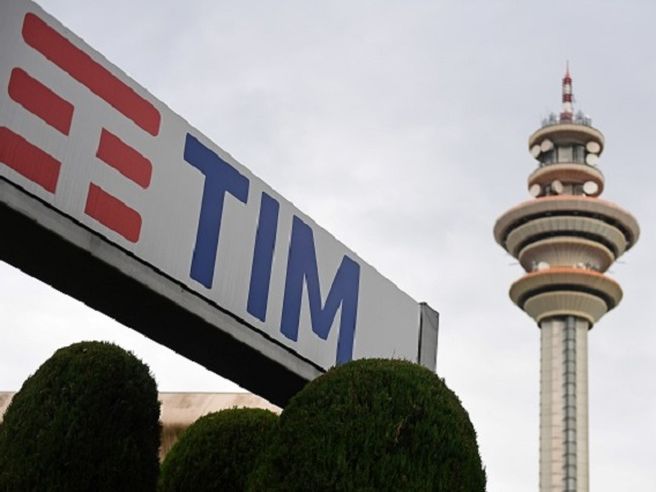 Tim: multa Antitrust da 116 milioni per aver ostacolato lo sviluppo della fibra