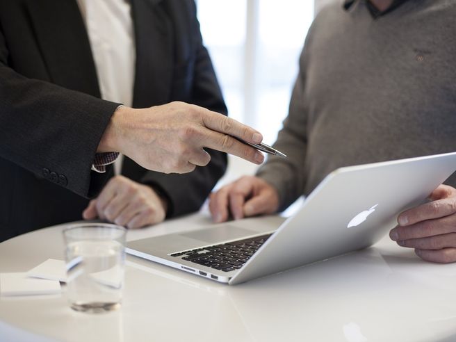 EY blocca piano di separazione tra audit e consulenza