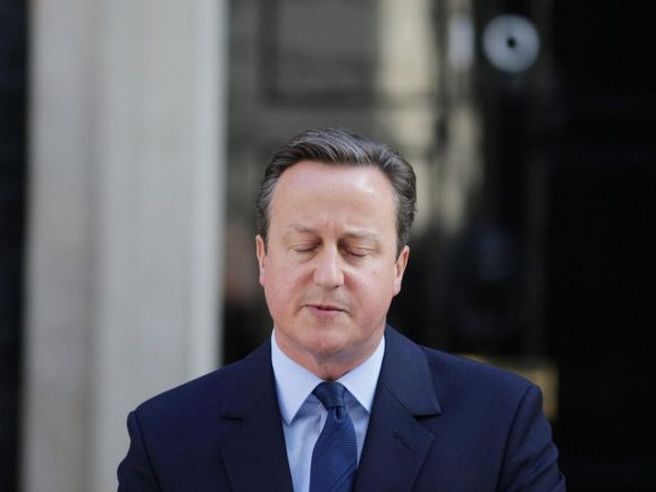 Gran Bretagna: Cameron, mercoledì dimissioni con passaggio consegne a Theresa May