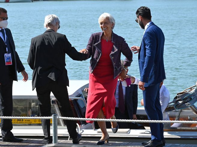 Bce, Lagarde: condizioni finanziamento tali da avallare acquisti minori PEPP, ma questo non è tapering