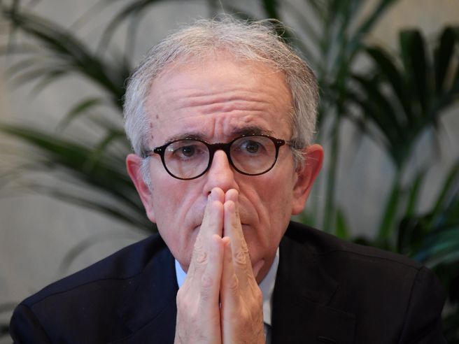 Bce, Angeloni: rischio sovrano penalizza tutte banche paese, ma non penalizzare detenzione titoli pubblici