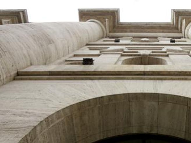 Piazza Affari: apertura negativa