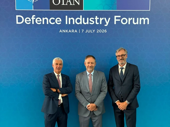 Nato: accordo con Accenture per accelerare sviluppo infrastruttura digitale. La collaborazione con Leonardo