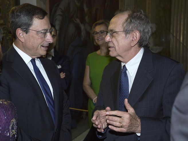 UniCredit presenta lista per rinnovo cda con Padoan presidente e Orcel AD. Le donne sono quasi la metà