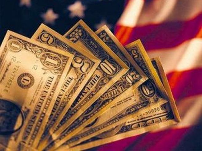 Stati Uniti: indicazioni contrastanti da consumi e redditi a novembre