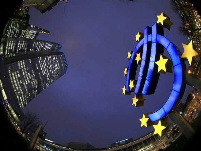 Borse europee, partenza poco mossa in attesa della Bce