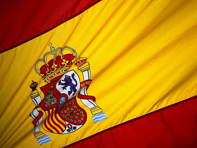 Spagna: record di turisti a luglio, in crescita del 3%