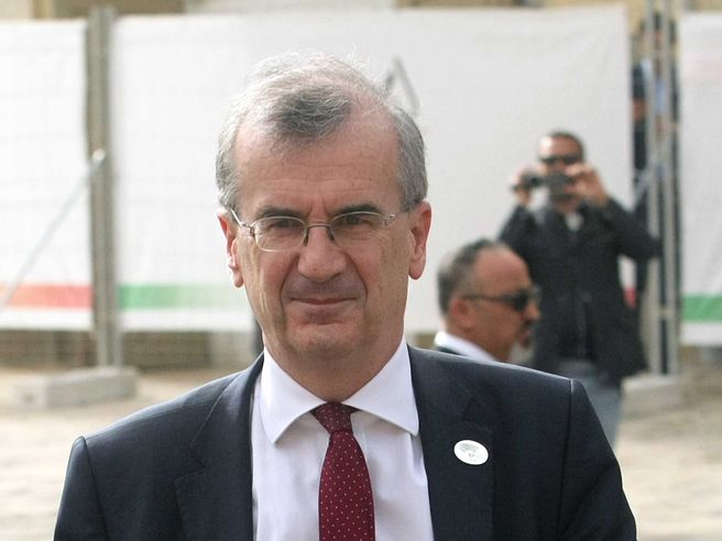 Bce, Villeroy: ‘potremmo valutare fine PEPP a marzo 2022. 2% inflazione è target, non tetto massimo’